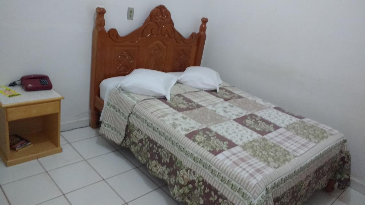 Hotel Nacional Pimenta Bueno Экстерьер фото